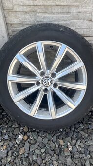 5x112 R17 original vw London+215/55R17Pirelli - 2