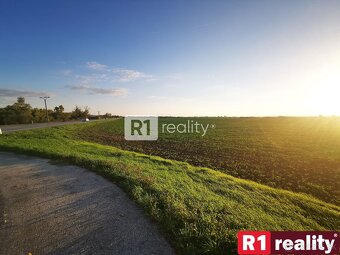 Orná pôda, 4244 m2,  k.ú. Piešťany - 2