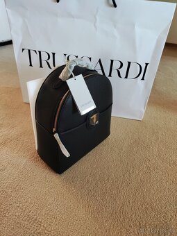 predám batoh trussardi - 2