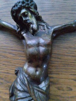 Bronzová socha - 2
