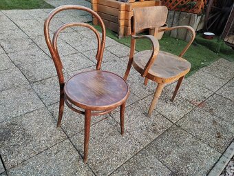 2 stoličky THONET - 2