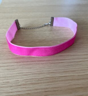 Ružový velvet choker - 2