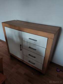 Predám stôl, stoličky, 2x komoda - 2