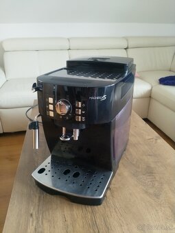 Kávovar Delonghi Magnifica S - 2