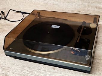 Gramofón Tesla NC300 - 2