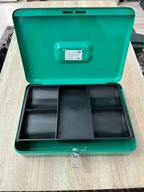 Predám uzamykateľnú kasu - 2