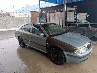 Škoda Octavia - 2
