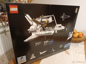Lego nasa space shuttle discovery 10283 - 2