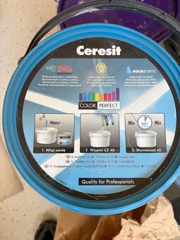 Predám  ceresit ce40 šparovačku 5kg - 2