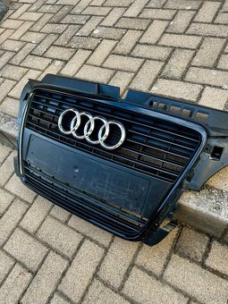 Predna maska Audi - 2