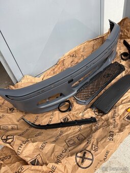 Predny M paket pre BMW E46 sedan, touring - 2
