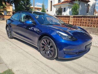 Tesla Model 3 Performance - 2