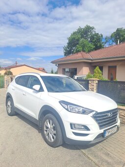 Hyundai tucson - 2