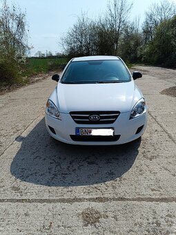 Kia Cee`d 1,6 CRDi 1800€ (1700€) - 2