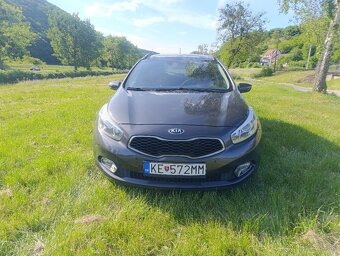 Kia Cee´d combi, 1,6 CRDi 94KW (128k), PLATINUM+Panorama atd - 2