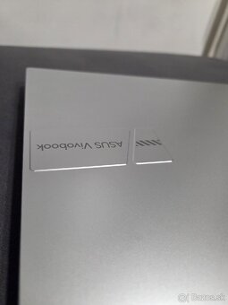 Predám notebook Asus Vivobook 15 OLED (M1505YA-OLED390W) - 2