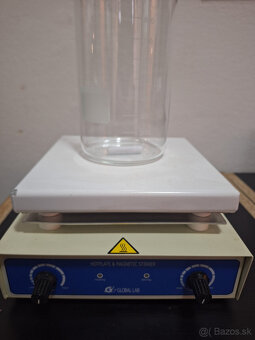 Magnetické miešadlo s ohrevom - 2