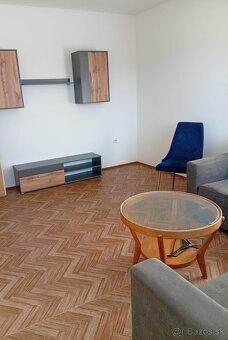 Prenájom 1 izbový byt s balkónom- Nová Lesná - 2