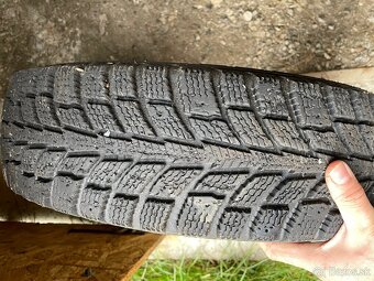 Vranik 165/70 R14 - 2