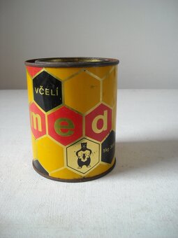 Stará plechovka a pohár na med - 2