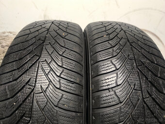 215/65 R17 Zimné pneumatiky Kumho Wintercraft 2 kusy - 2