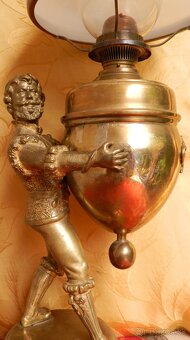 Petrolejová lampa Rakúsko Uhorsko 2.pol. 19 stor. - 2