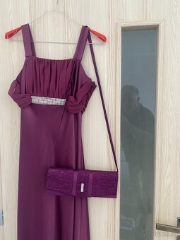 Dámske saténové  spoločenske šaty veľkosť  38 + kabelka - 2