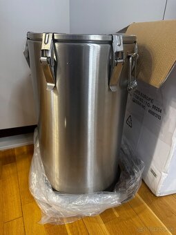 Nerezový termos Yato 35l - 2