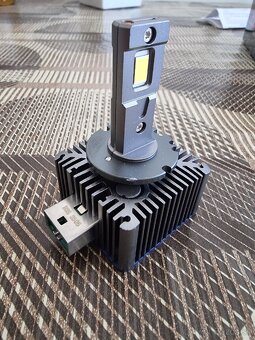 LED ziarovky D3S - 2
