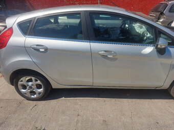 Rozpredám Ford Fiesta - 2
