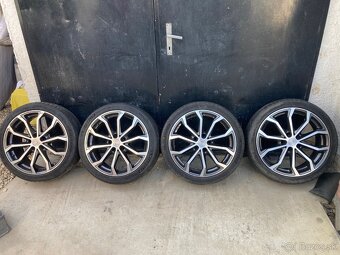 Elektróny 18” s pneu Michelin Pilot Sport4 225/40/18 - 2