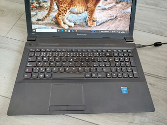 notebook Lenovo B590 15.6" - Celeron, 8GB, 120GB SSD, W10 - 2