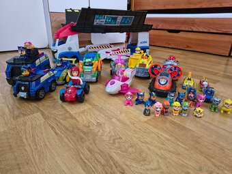 Paw Patrol autíčka sada - 2