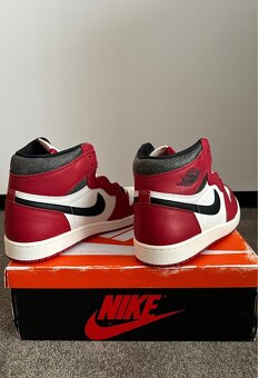 Air Jordan 1 Retro High OG Chicago Lost and Found - 2