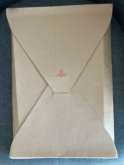 Vivienne Westwood šatka cca 130x130cm - 2