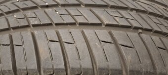 Predám 2ks jazdené letné 195/65r15-91T Barum - 2