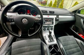 Volkswagen Passat Variant 2.0 TDI Highline DSG - 2