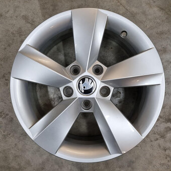 Škoda hliníkové disky 5x112 R16 6J ET43 - 2