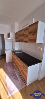 PRENÁJOM: 2 izbový byt + balkón, komplet.rekonš. - Komárno - 2