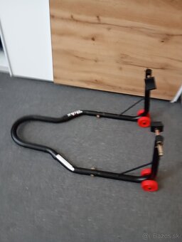 Stojan na moto - 2