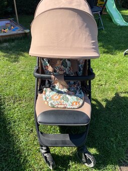 Kočík CARRELLO BRAVO FÓLIA do 22 kg ROYAL BEIGE - 2