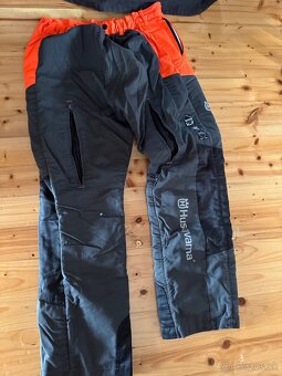 Pilčicke oblečenie Husqvarna - 2