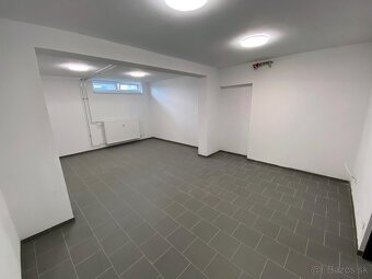 Nebytový priestor 31,20m2 v Trnave + súkromné parkovanie - 2