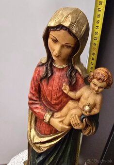 Socha Panny Márie s dieťaťom Ježišom polychrómovaná 57cm - 2