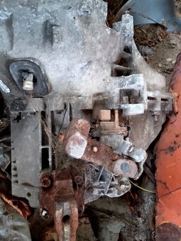 Predám prevodovku Ford transit - 2