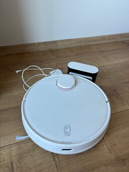 xiaomi roboticky vysavac - 2