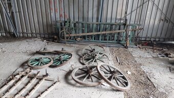 Drevený  rebrinoví voz - 2