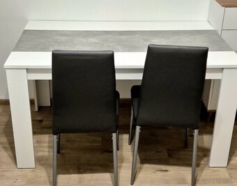 Kuchynský stôl, stoličky - 2