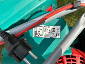 BOSCH UniversalVerticut 1100 - 2