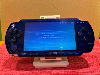 PSP 1000 tmavo modre - 2